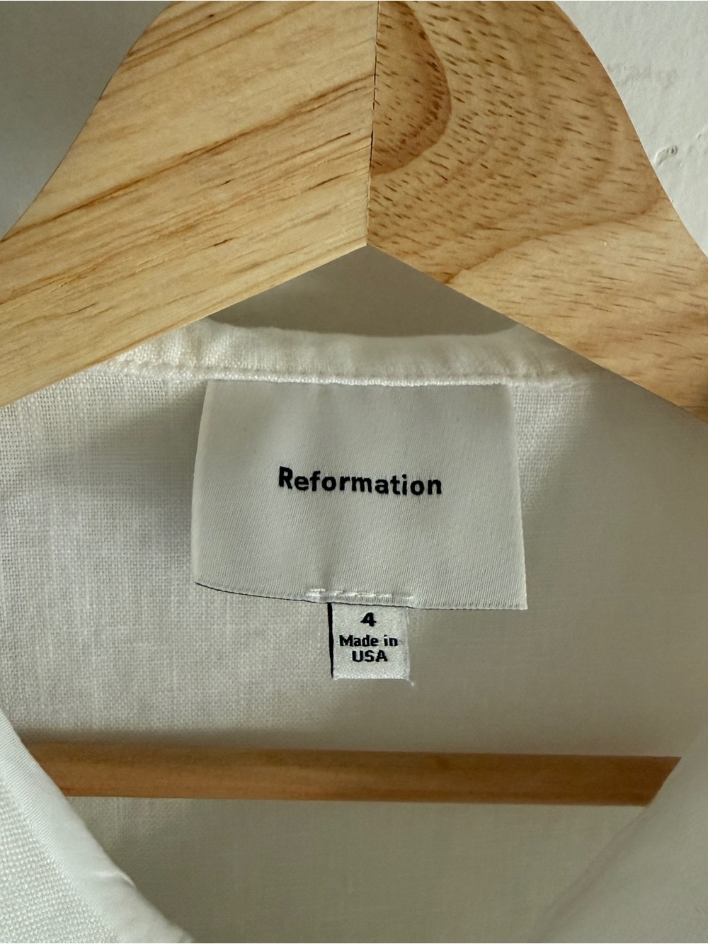 Reformation Molly Linen Shirt - Picture 2 of 5